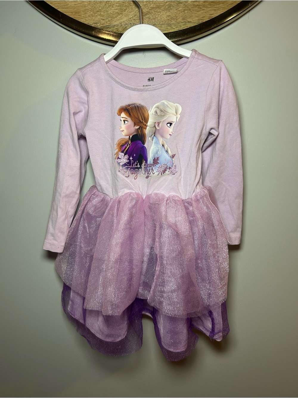H&M Light Purple Frozen Anna & Elsa Graphic Tee